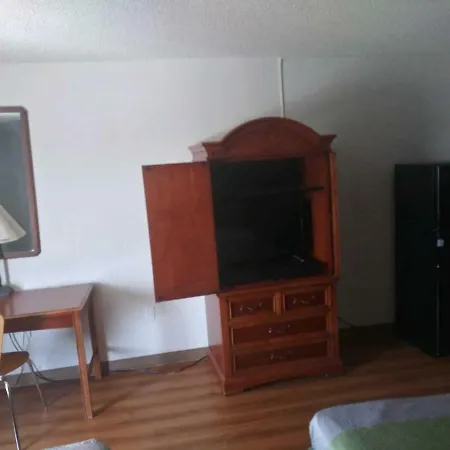 Studio Star Fairgrounds Extended Stay Hotel